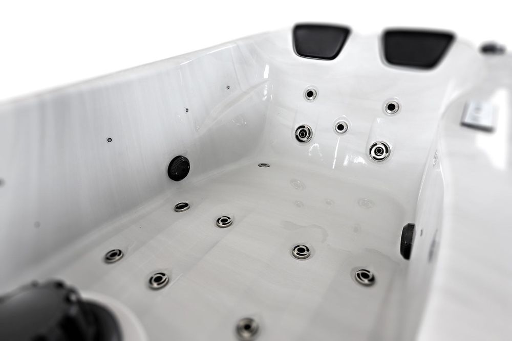 Двуместно Ново Джакузи директно от завода производител с 2г гаранция