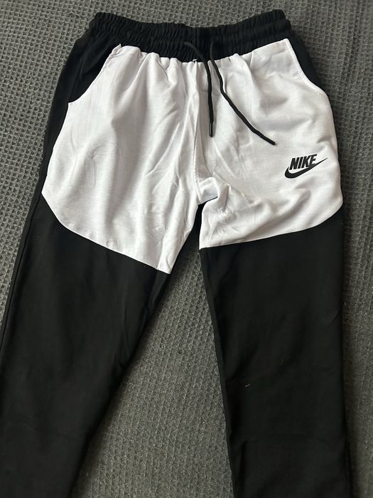 Спортен екип Nike