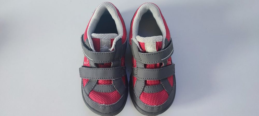 Детски туристически обувки Декатлон, 26 номер