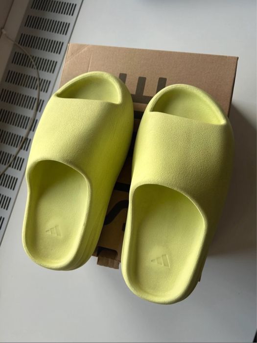 yeezy x adidas slides glow green 37