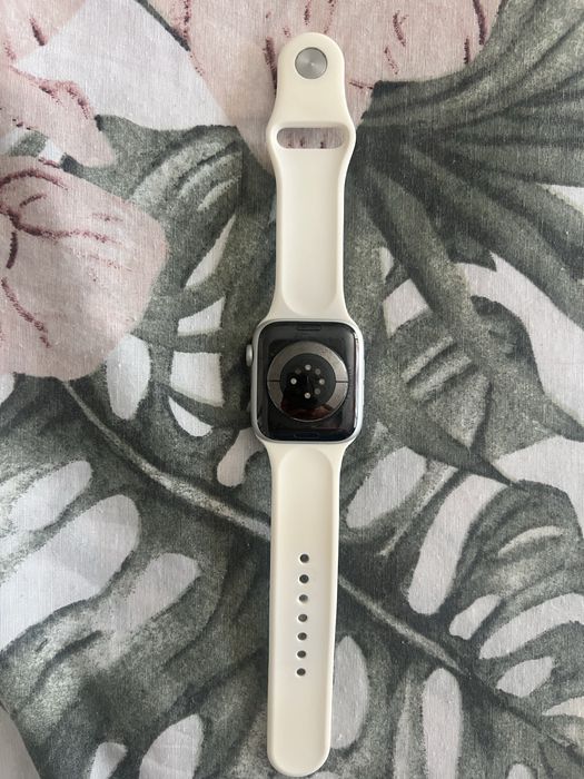 Apple Watch Series 6, GPS, Aluminium, 44 mm