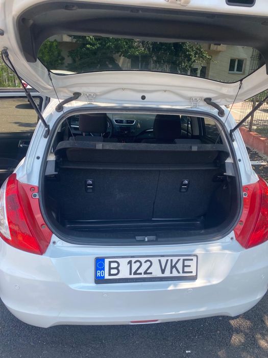 Suzuki Swift 2013 / 35900 km