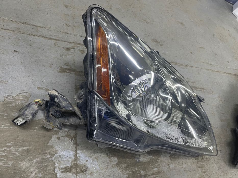 Фары передние Lexus is250