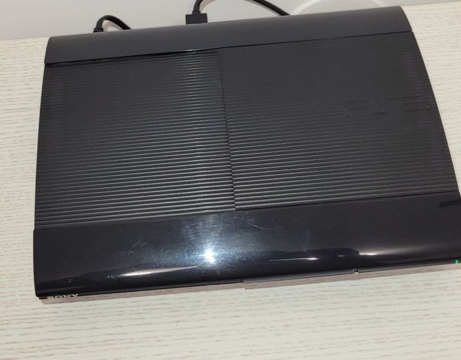 PlayStation 3 Slim (Preț fix!)