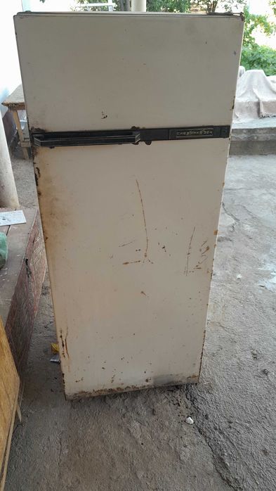 Xaladelnik sotiladi ishlashi juda yaxwi