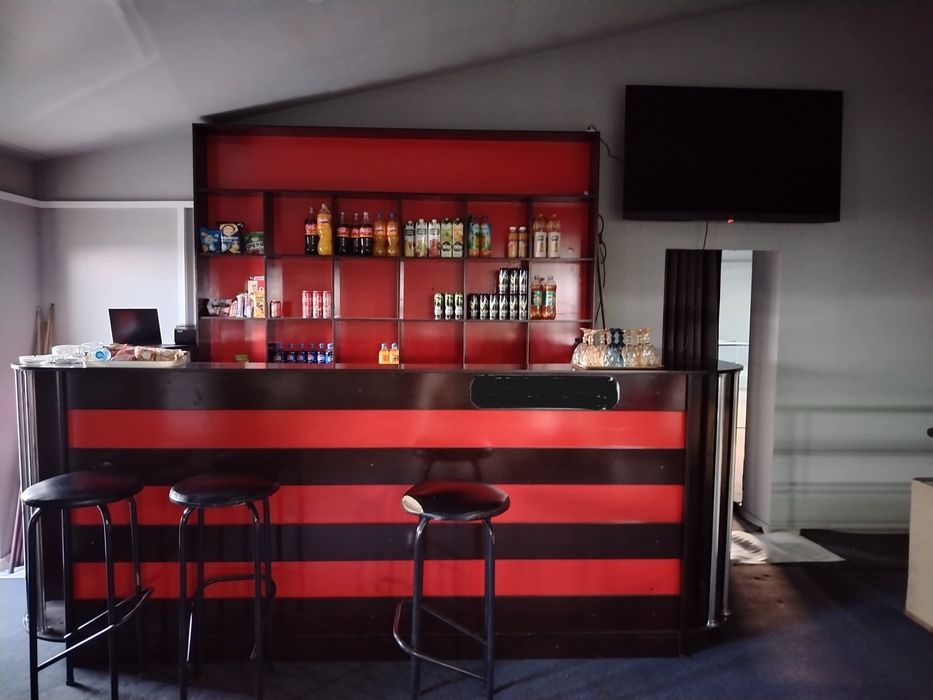 Sotuv bar billiardniy