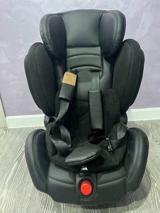 Продам детское авто кресло.