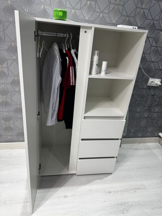 Шкаф для одежды десткий