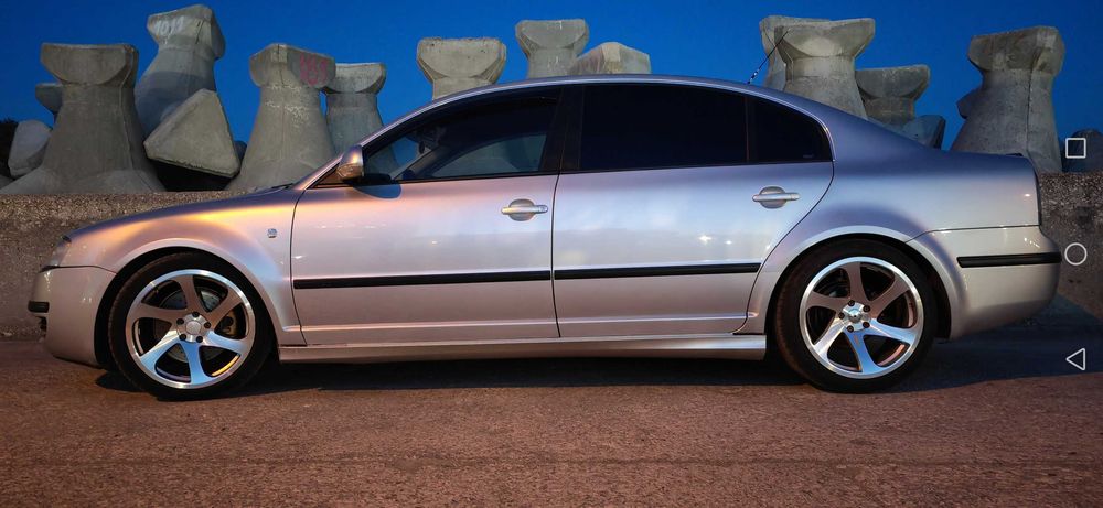 Autoturism Skoda Superb