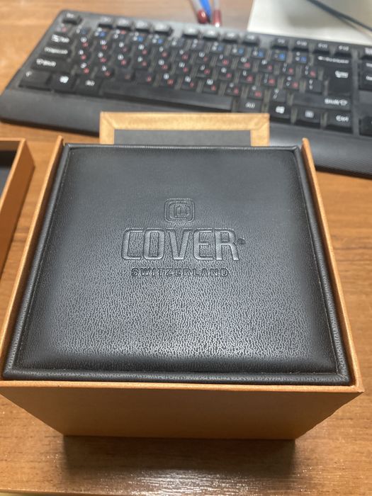 Коробка от часов Cover