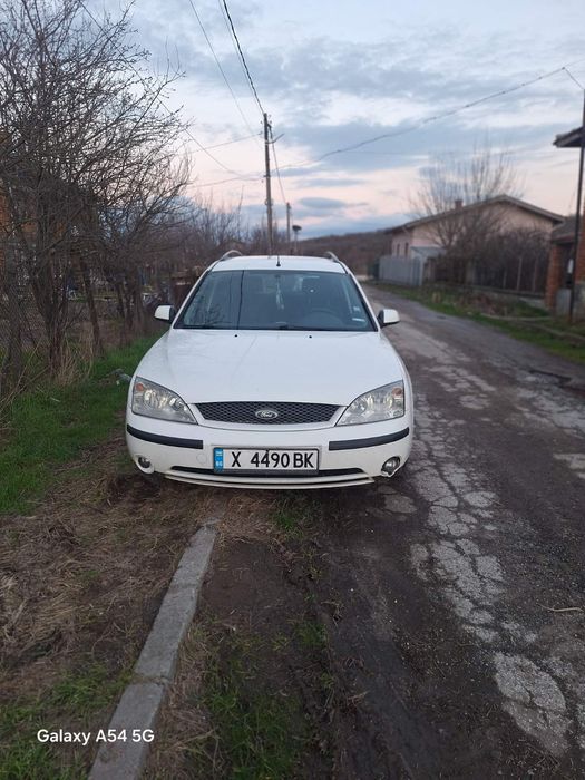 Продавам Ford Mondeo