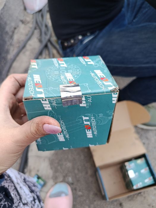 Запчасти на авто