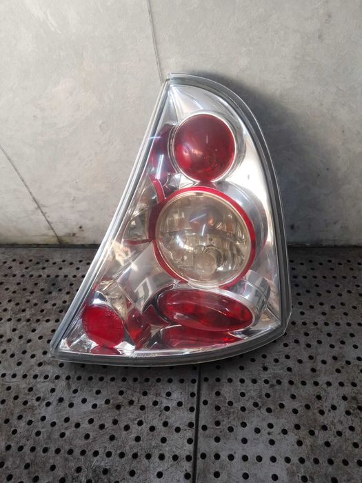 Stop tripla lampa dreapta renault clio 2 rc002tl