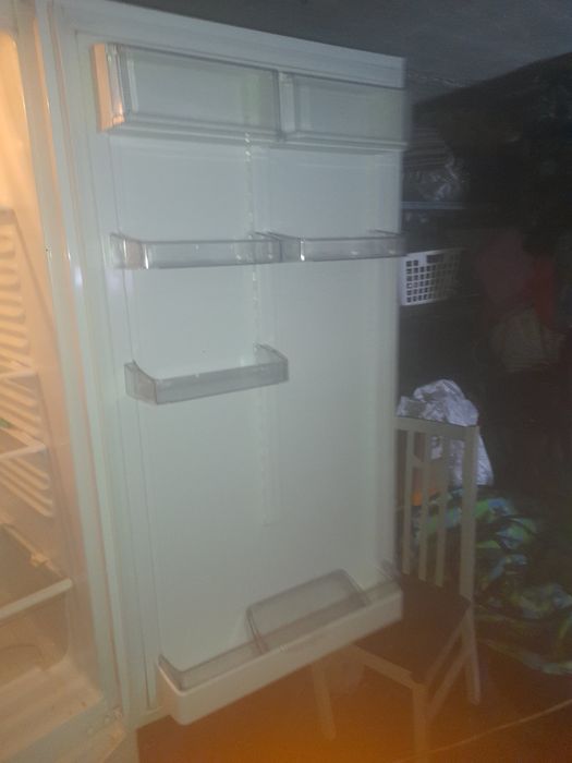 Продаю холодильник