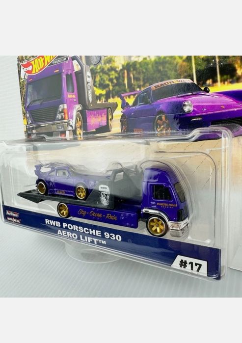 Hot Wheels Porsche 930 RWB