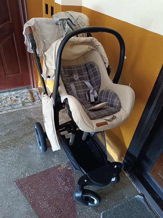 Vând Cărucior bebeluși 3în1