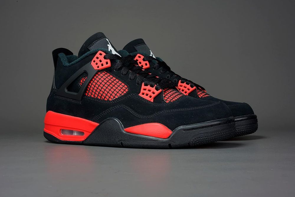 Jordan 4 Retro "Red Thunder"