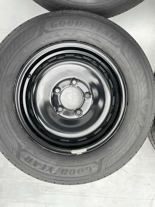 Set jante noi cu anvelope vara noi 205 75 R16c Renaut Master Movano