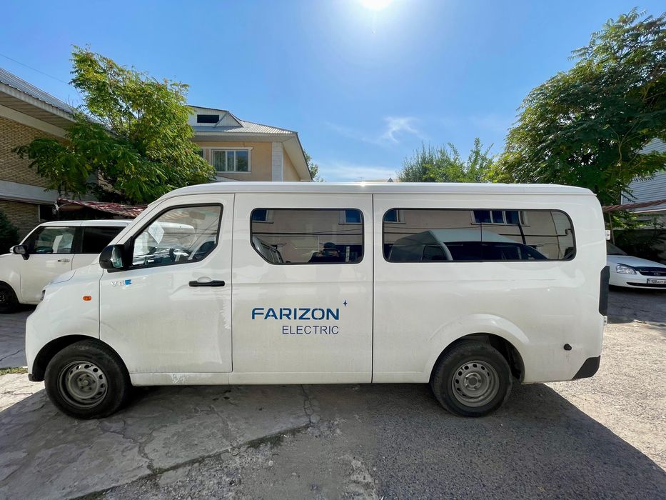 Gelly электро мобиль форизонт