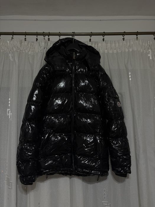 geaca moncler.