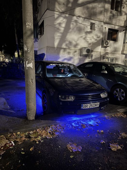 VOLKSWAGEN Golf 2001 — imagine 3