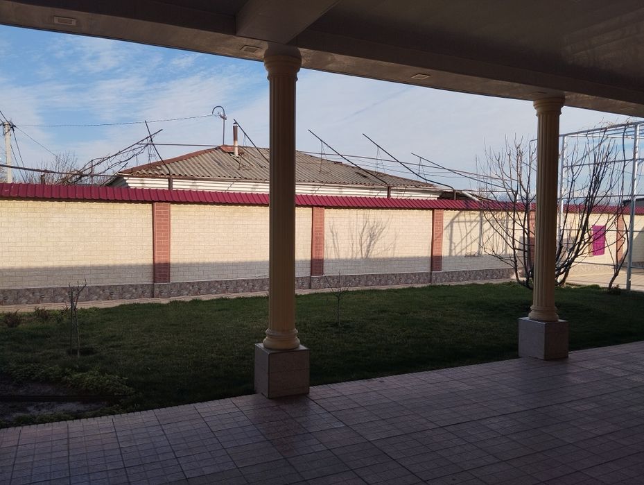 Продаётся дом  в городе Чирчик, р-н Пятсотки