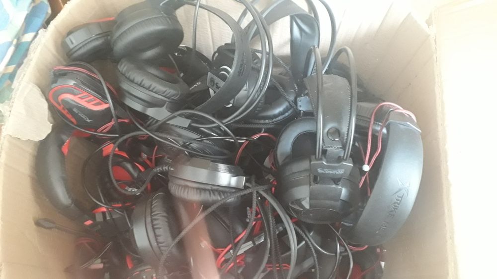 Геймърски  слушалки 28бр неработещи