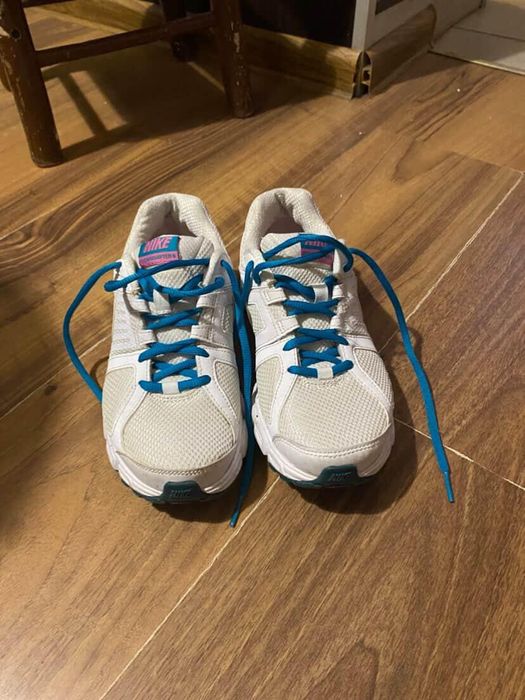 Спортни маратонки