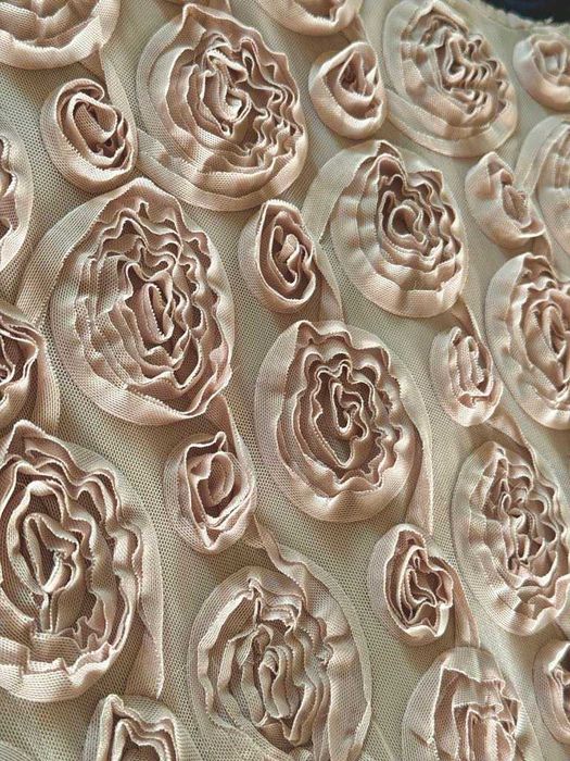 Пола River Island с 3D флорална дантела