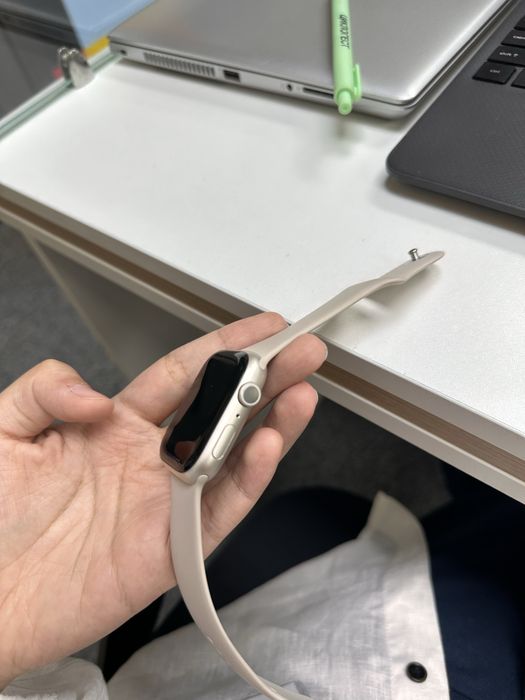 Iwatch 8 45mm orginal 98% karobka zaryadkasi bilan