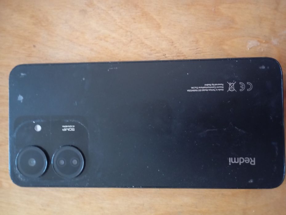 Срочно продам телефон Redmi 13c