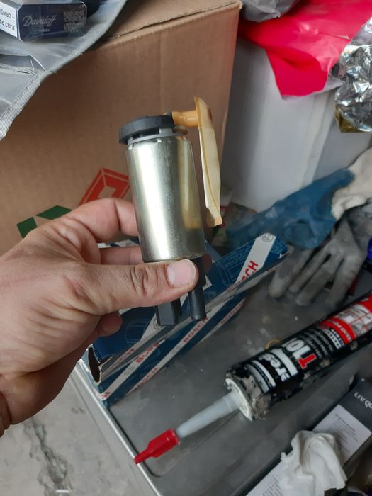 Бензинова помпа форд Bosch