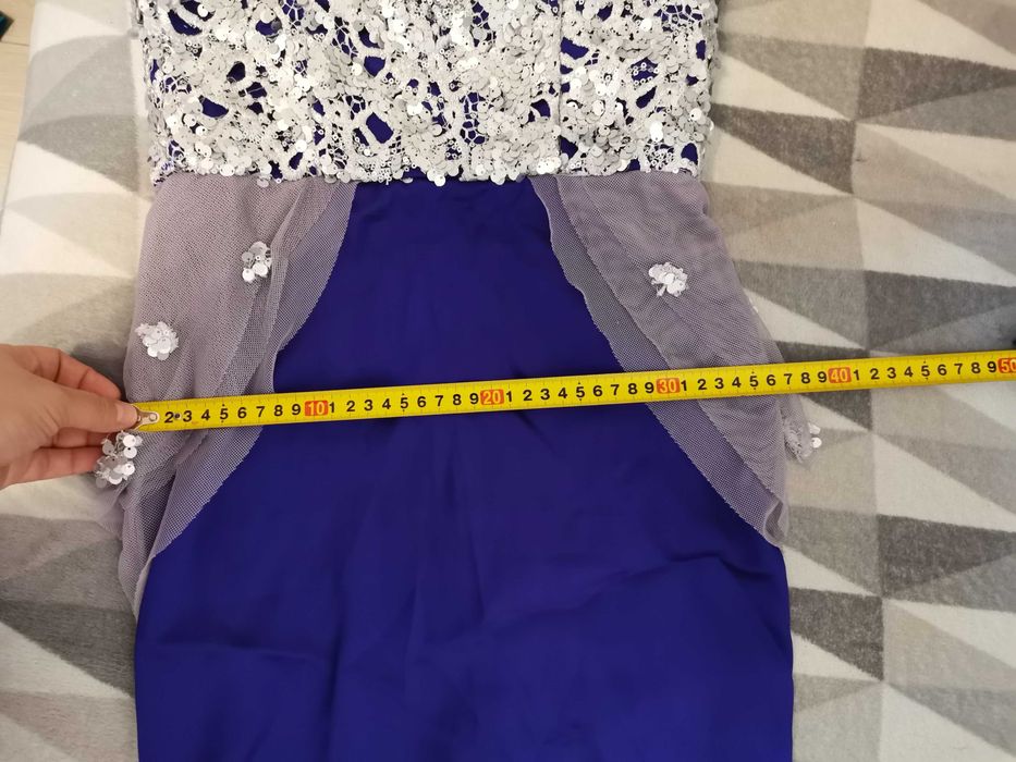 Rochie midi din mătase naturală și dantelă