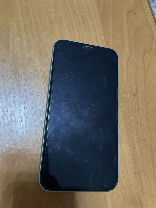 Продам айфон 11 64 гб