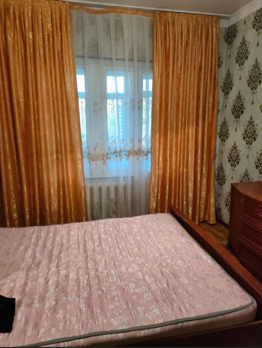 Sergeli 5 hudud, 1 xona, metroga 100m