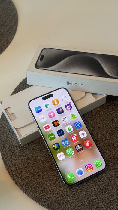 Продам 15 про макс 1 тб