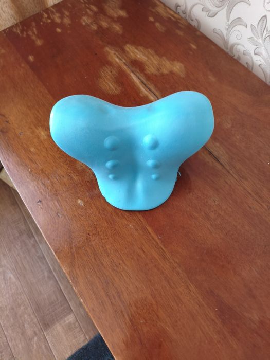 Шейный релаксатор (массажер для растяжки шеи)