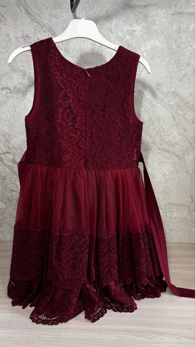 Платье нарядное на мероприятие