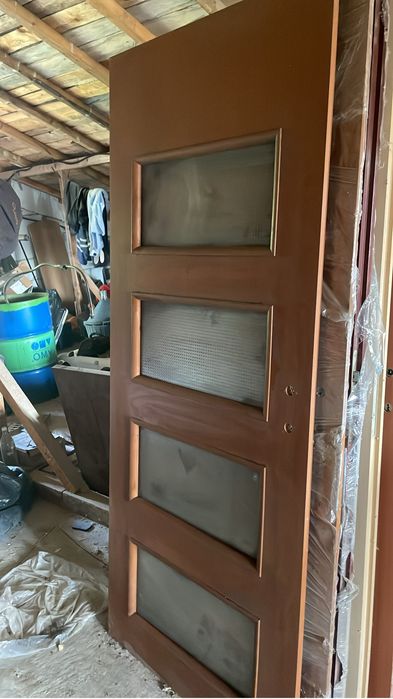 Usi de interior.
