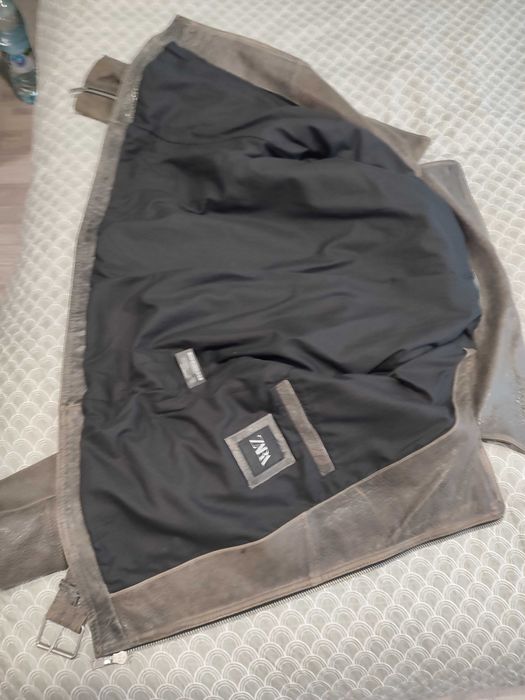 Ново мъжко кожено яке.