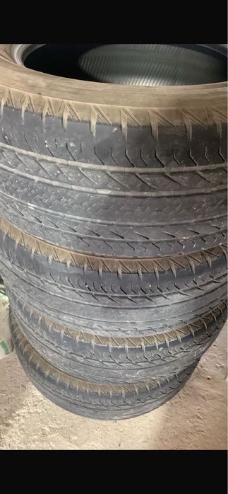 Шины R18 285/60 Bridgestone