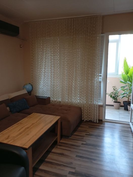 Продава се Тристаен апартамент в Ямбол, Златен рог - 78 кв.м за 1154 €/кв.м - Снимка #3