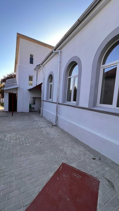 Inchiriez casa pretabil after school/firma/locuinta- Conti str.Teilor