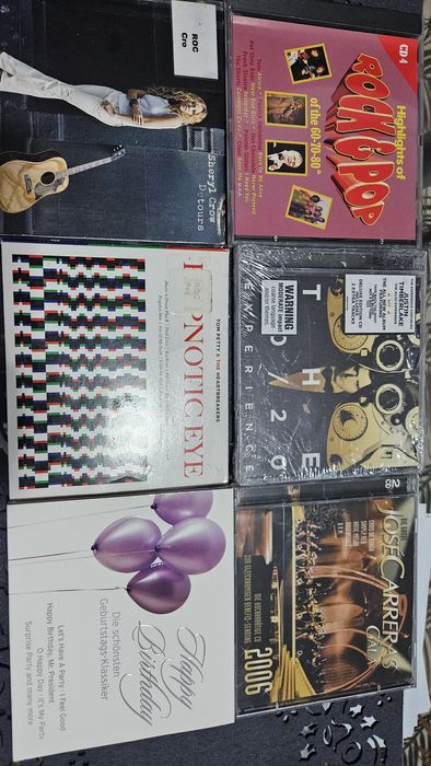 Lot 14 cd uri,Latino,pop,rock