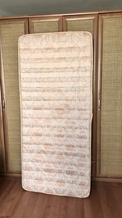 Матрас 90*200 бу