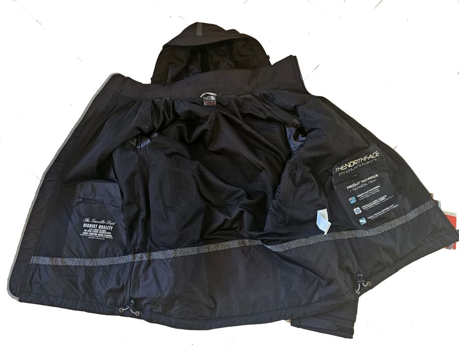 North Face зимно ски яке оригинално ново М, Л