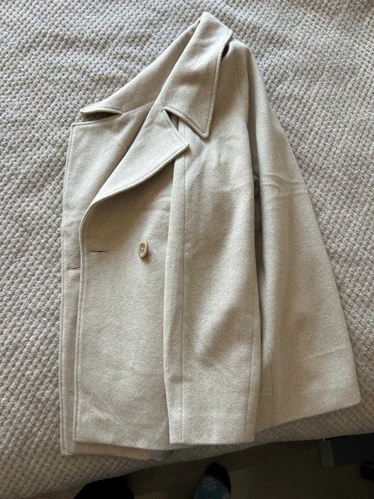 Палто стилна жена