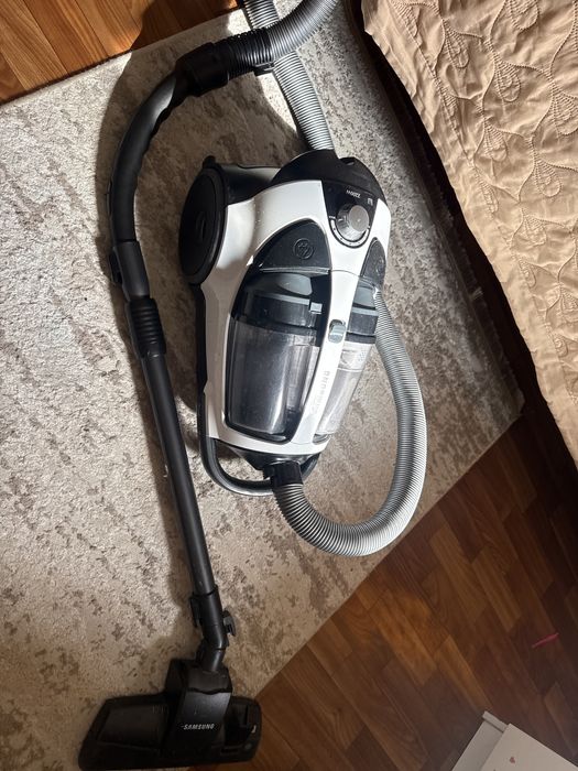 Продам пылесос маркт самсунг
