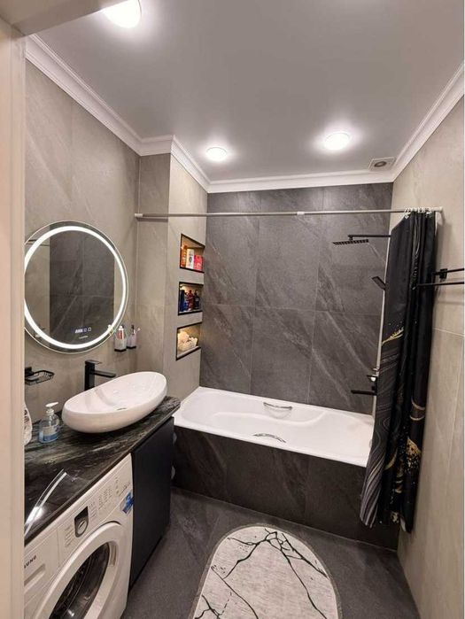 Salamatina, 5/6/10, 103м2 Ориентир: Улица Саламатина; дом 7 срочно !!