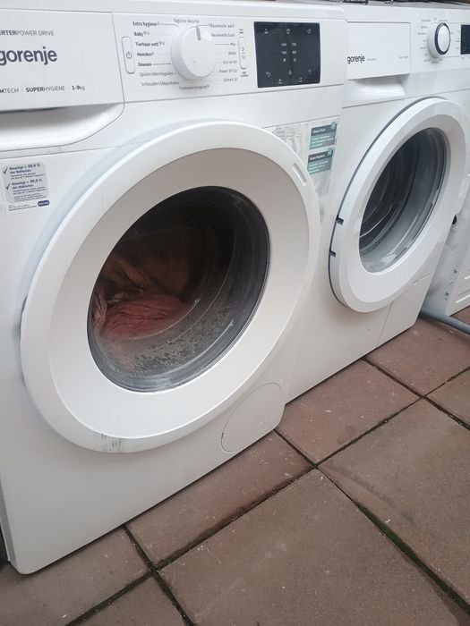 Mașină de spălat rufe Bosch 18894w